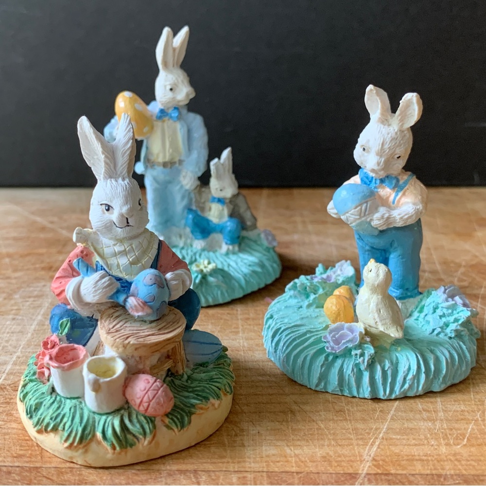 Rabbit Family Easter Egg Hunt, set of 3 bunny figurines